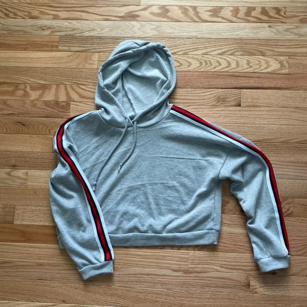 Cropped sweatshirt